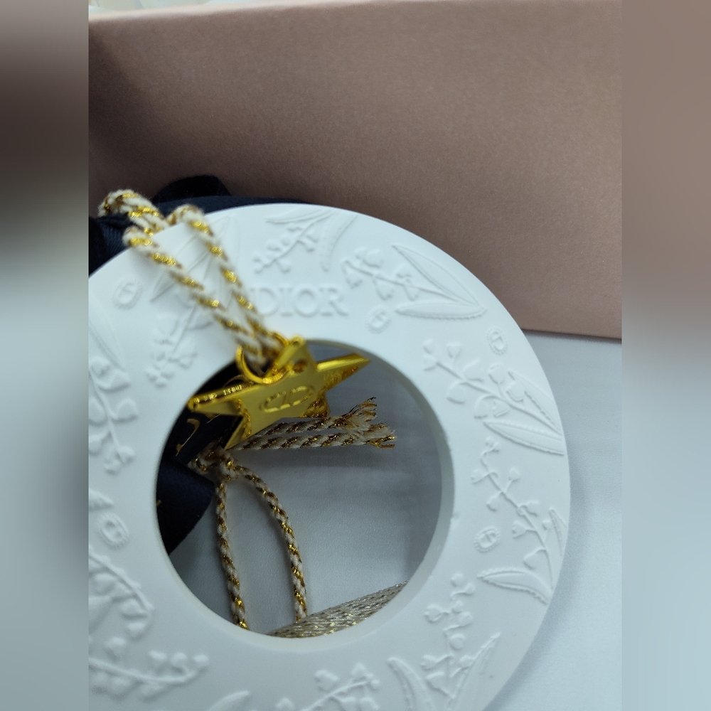 Dior 2022 Navy Holiday Fragrance Stone Ribbon Ornament Gift Box Limited Edition - Picture 4 of 5